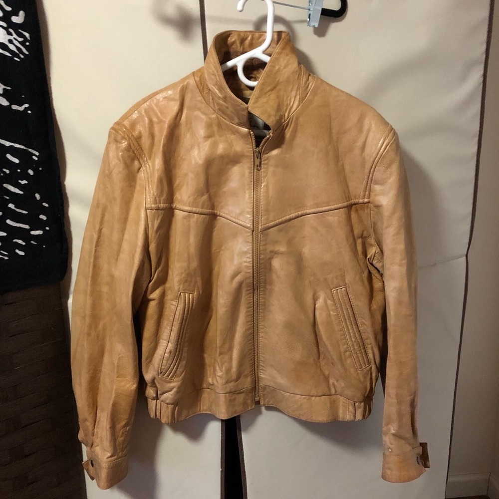 Vintage 80’s tan leather classic bomber jacket by M. Julian